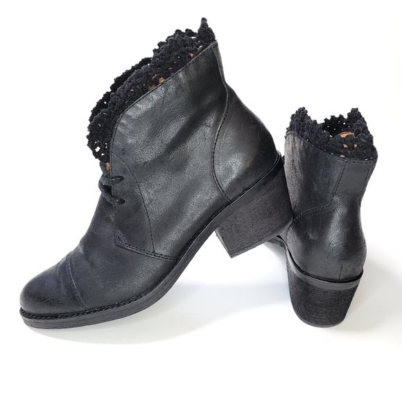 Latigo Kat Crochet Trim Lace-Up Bootie, Size 7M - Picture 3 of 10